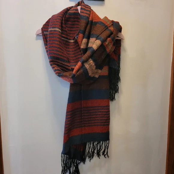 Vintage Multicolor Striped Scarf - Picture 2 of 3